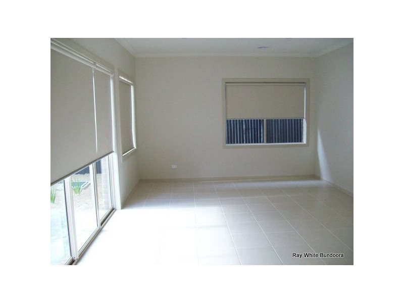 2/114 Broadway, Reservoir VIC 3073