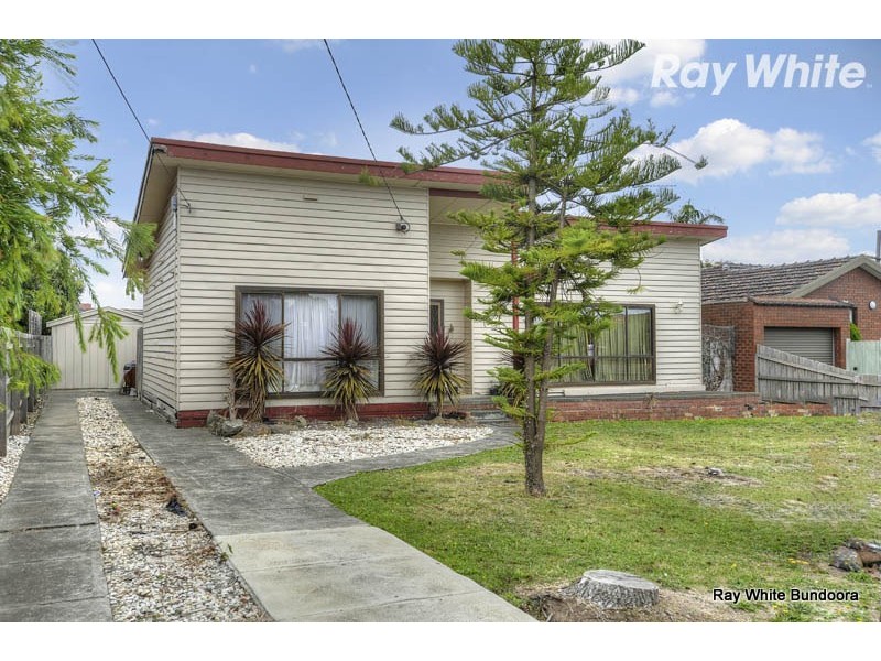 126 The Boulevard, Thomastown VIC 3074