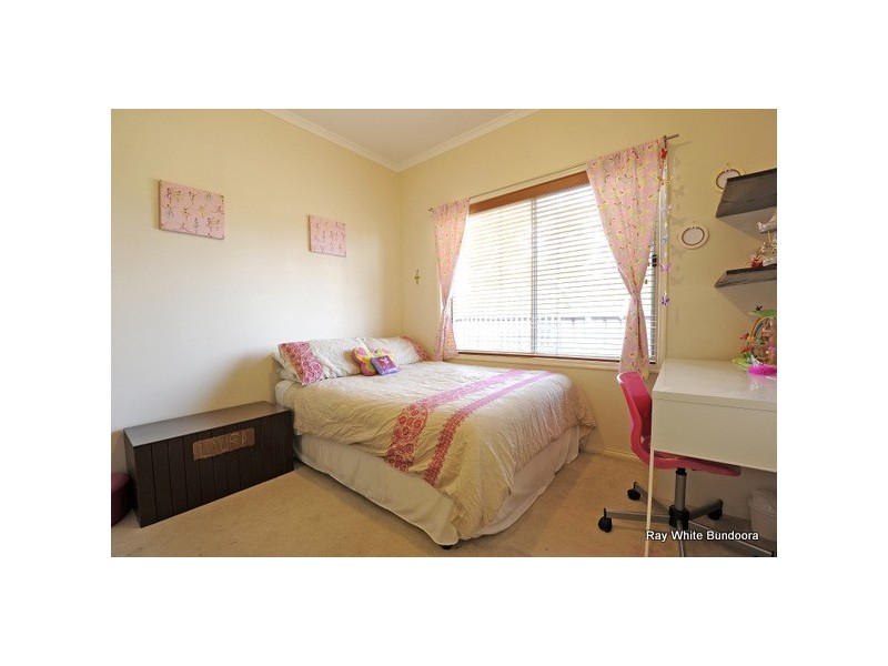 9 Saunders Crescent, Epping VIC 3076