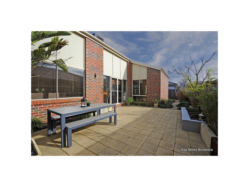 9 Saunders Crescent, Epping VIC 3076