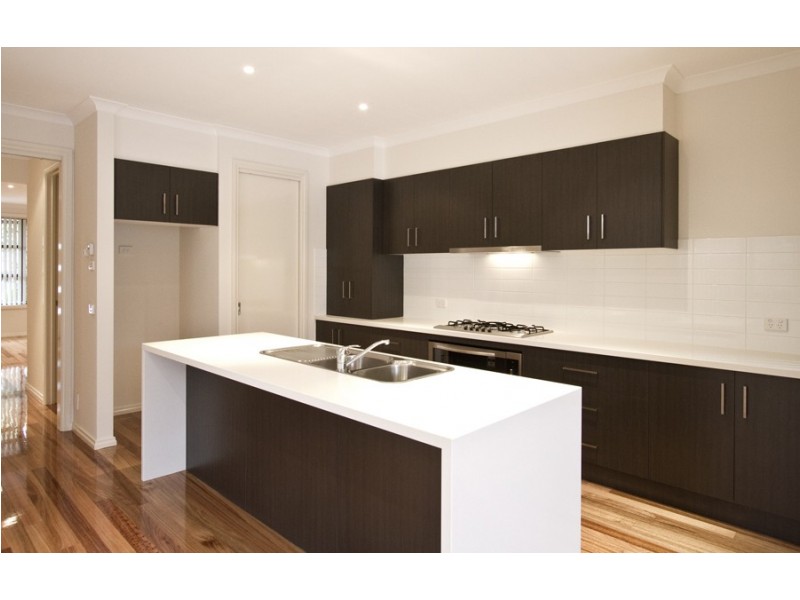 56 Noorong Avenue, Bundoora VIC 3083