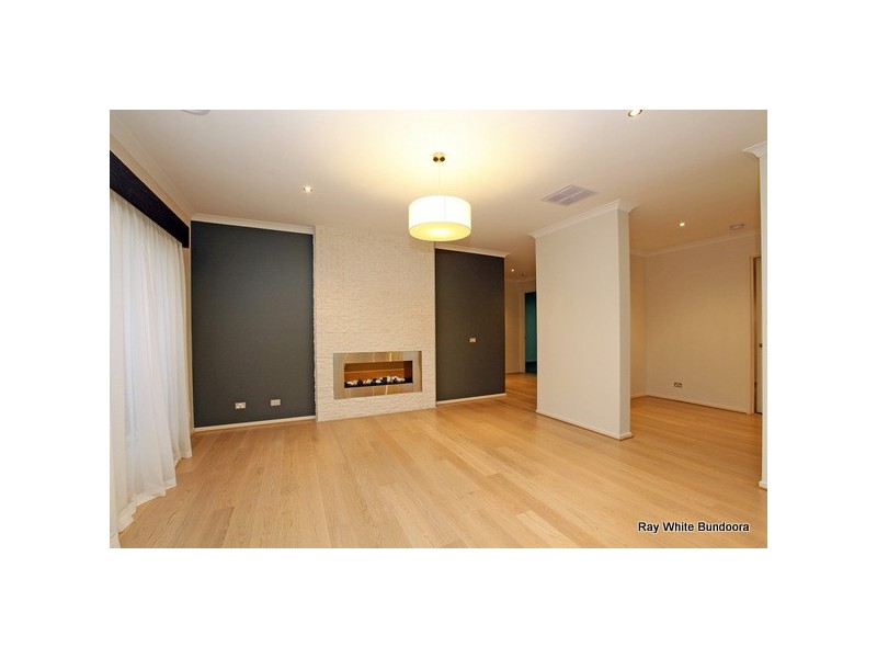 168 Hazel Glen Drive, Doreen VIC 3754