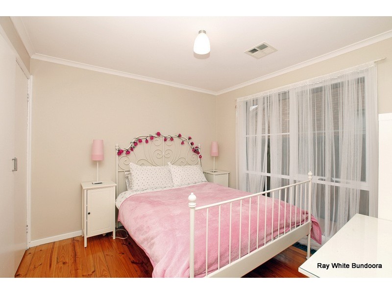 36 Centenary Drive, Mill Park VIC 3082