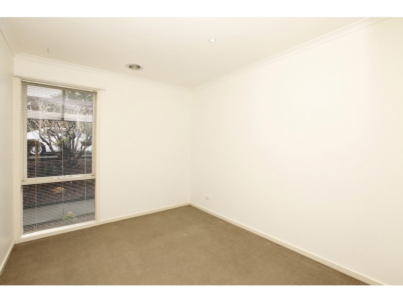 3/268 Grimshaw Street, Watsonia VIC 3087