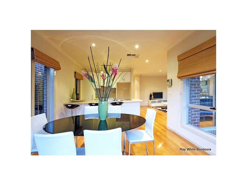 6 Curtain Street, Kingsbury VIC 3083