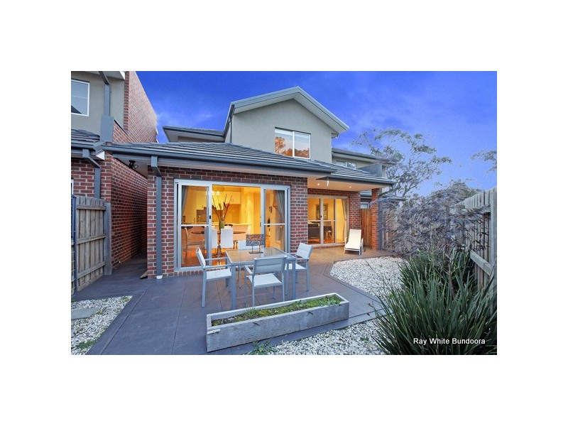 6 Curtain Street, Kingsbury VIC 3083