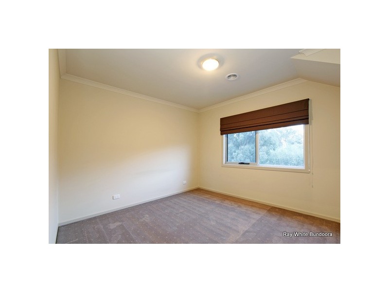 6 Curtain Street, Kingsbury VIC 3083