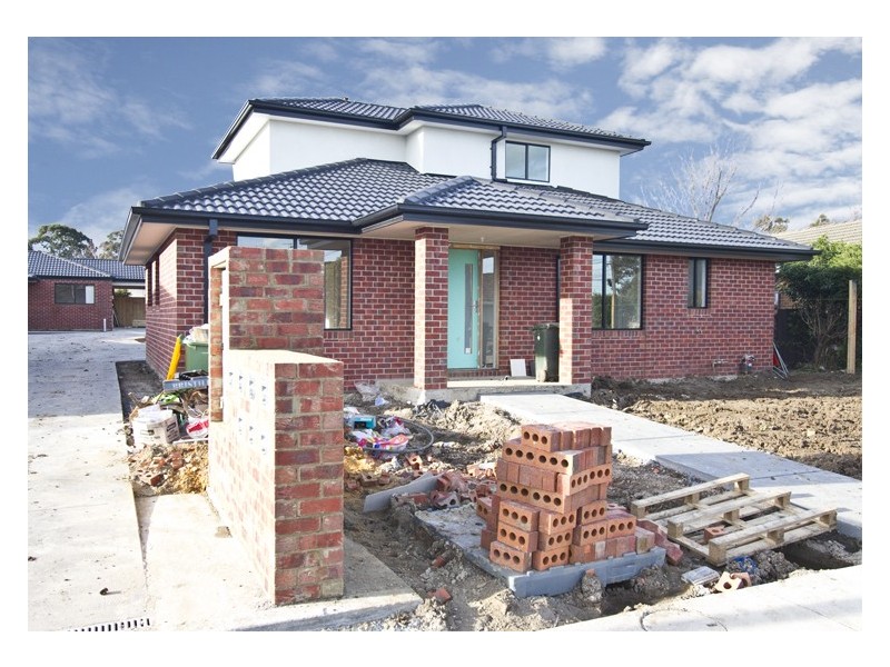3/2-4 Highlands St, Kingsbury VIC 3083