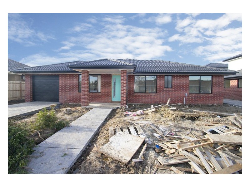 3/2-4 Highlands St, Kingsbury VIC 3083