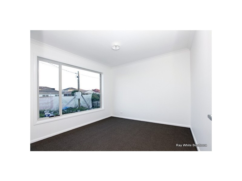 1/2 Glenroy Road, Glenroy VIC 3046