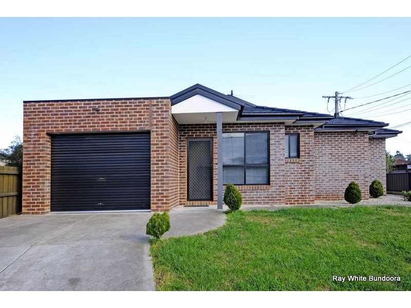 17 Glenn Crescent, Bundoora VIC 3083