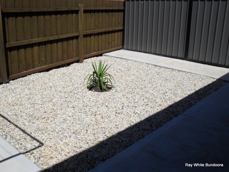 17 Glenn Crescent, Bundoora VIC 3083