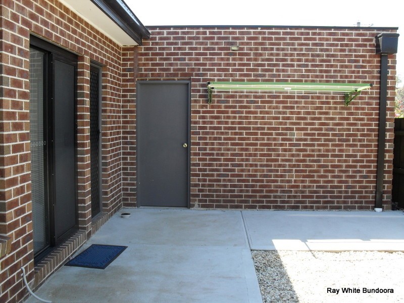 17 Glenn Crescent, Bundoora VIC 3083