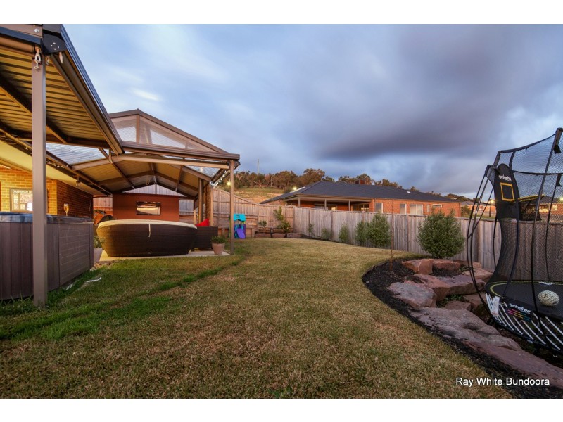 24 Vidler Avenue, Doreen VIC 3754