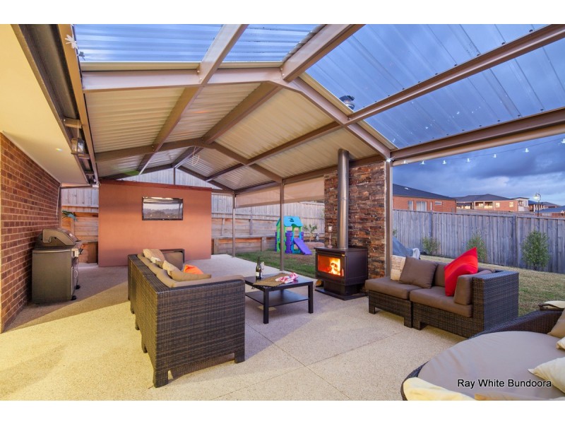 24 Vidler Avenue, Doreen VIC 3754