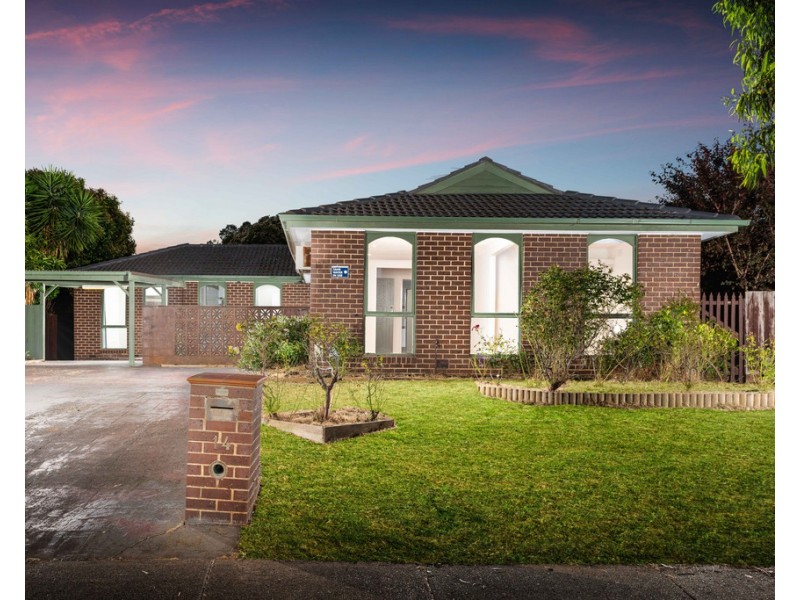 14 Blamey Avenue, Mill Park VIC 3082