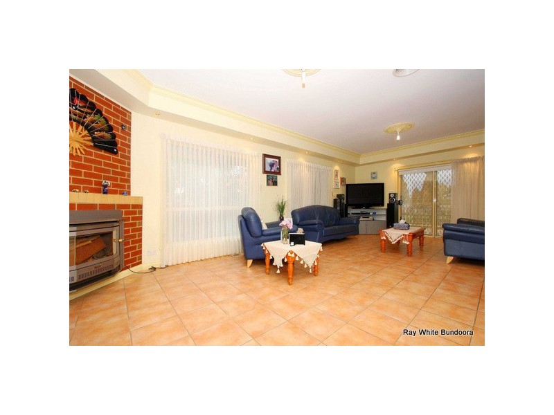 15 Maculata Grove, Bundoora VIC 3083