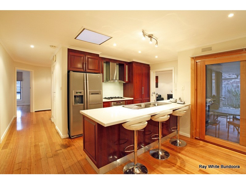 23 Streeton Circuit, Mill Park VIC 3082