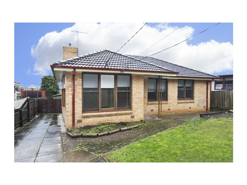 15 Orana Drive, Watsonia VIC 3087