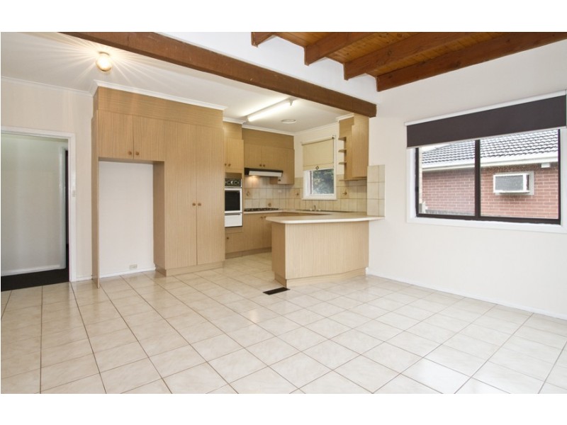 15 Orana Drive, Watsonia VIC 3087