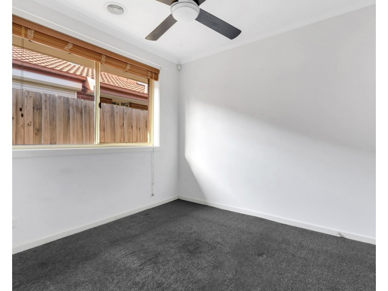 21 Parkhaven Avenue, Kingsbury VIC 3083