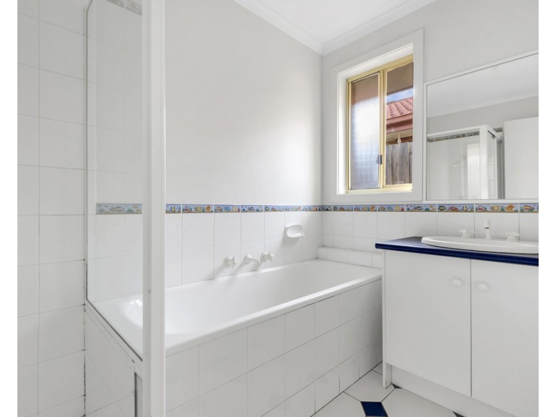 21 Parkhaven Avenue, Kingsbury VIC 3083