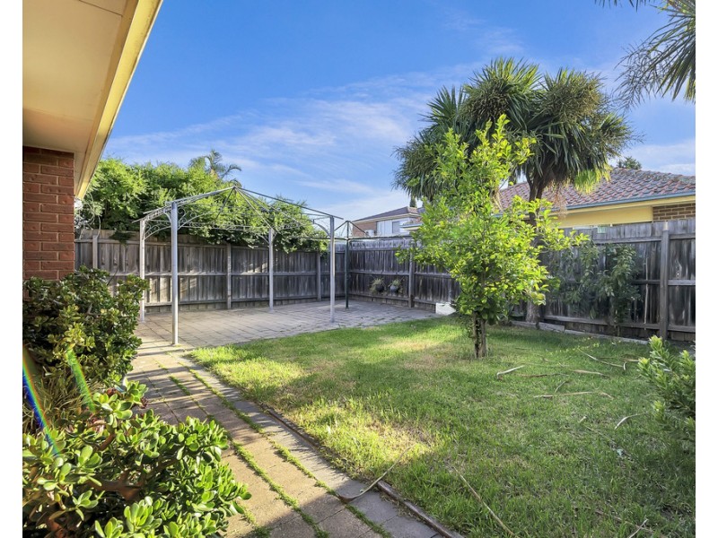 21 Parkhaven Avenue, Kingsbury VIC 3083