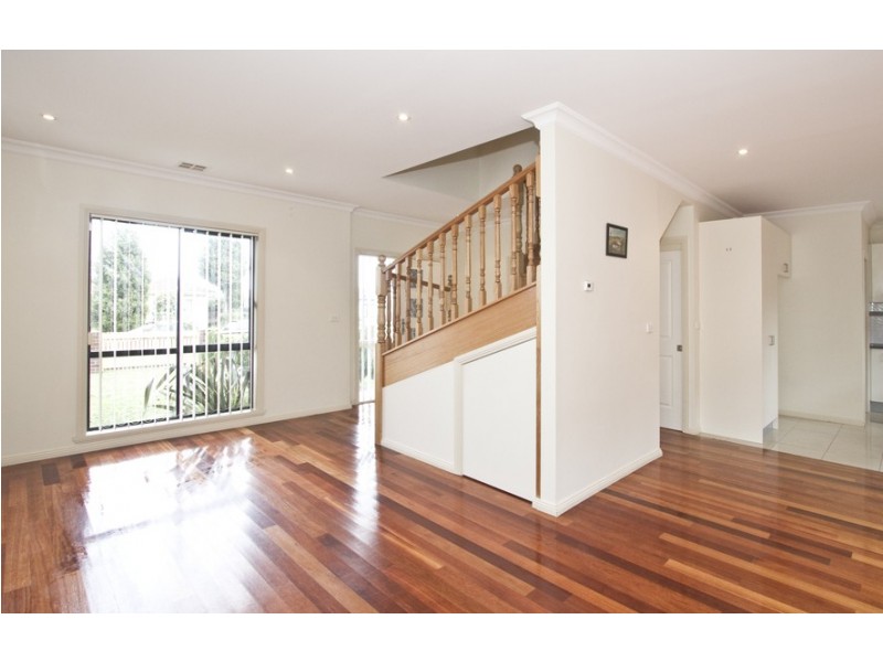 1/4-6 O’Connell Street, Kingsbury VIC 3083