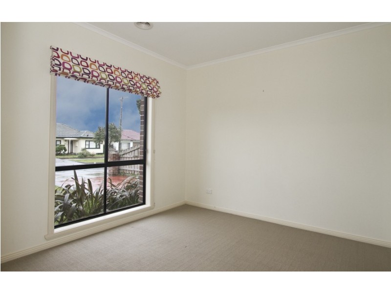 1/4-6 O’Connell Street, Kingsbury VIC 3083