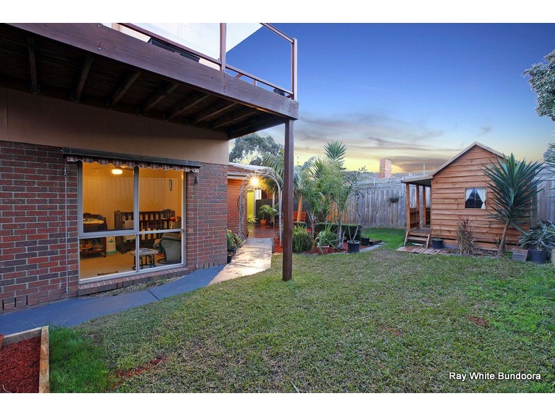 11 Cheadle Crescent, Bundoora VIC 3083