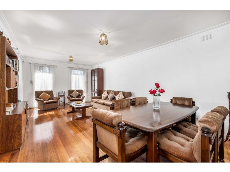 21 Janet Crescent, Bundoora VIC 3083