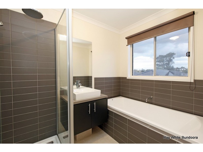 4 Danjera Place, South Morang VIC 3752