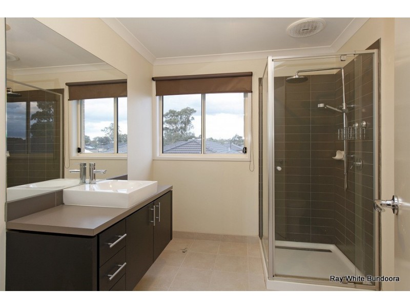 4 Danjera Place, South Morang VIC 3752
