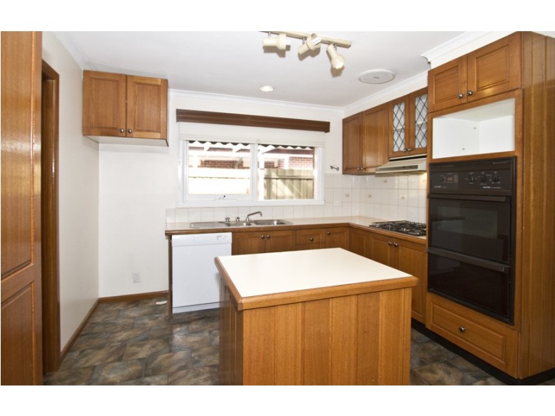 42 Ladd Street, Watsonia VIC 3087