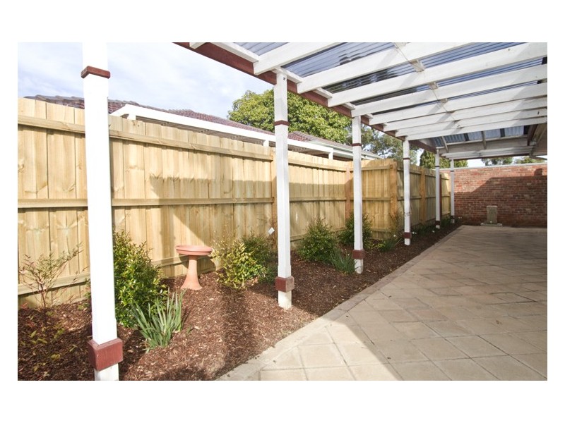 42 Ladd Street, Watsonia VIC 3087