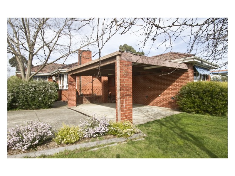 42 Ladd Street, Watsonia VIC 3087