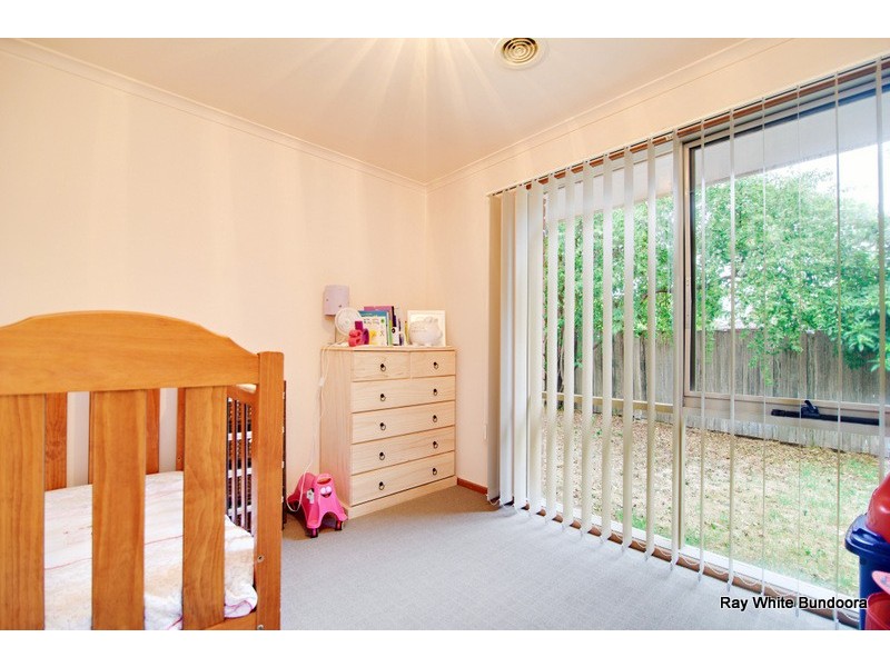 9 Layton Place, Mill Park VIC 3082