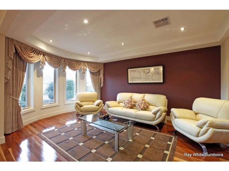 8 Kearney Court, Bundoora VIC 3083