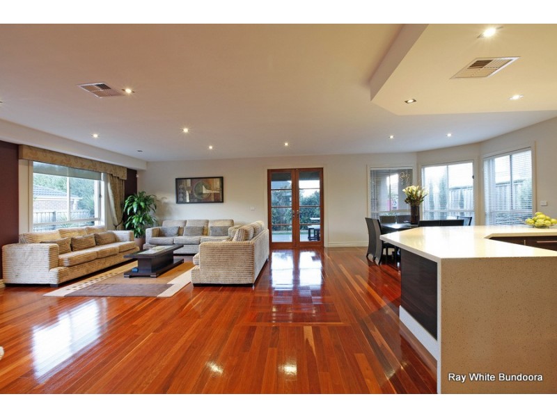 8 Kearney Court, Bundoora VIC 3083