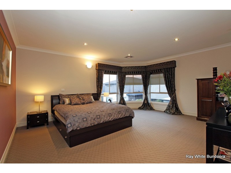 8 Kearney Court, Bundoora VIC 3083