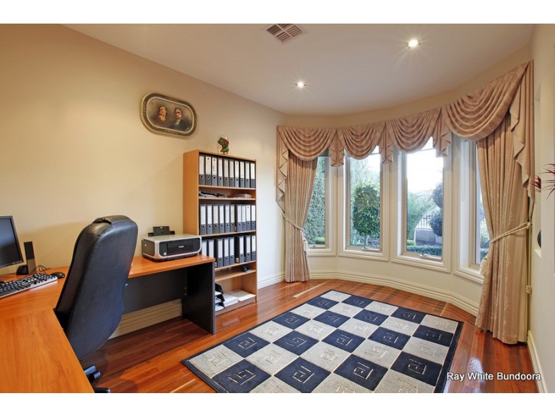 8 Kearney Court, Bundoora VIC 3083