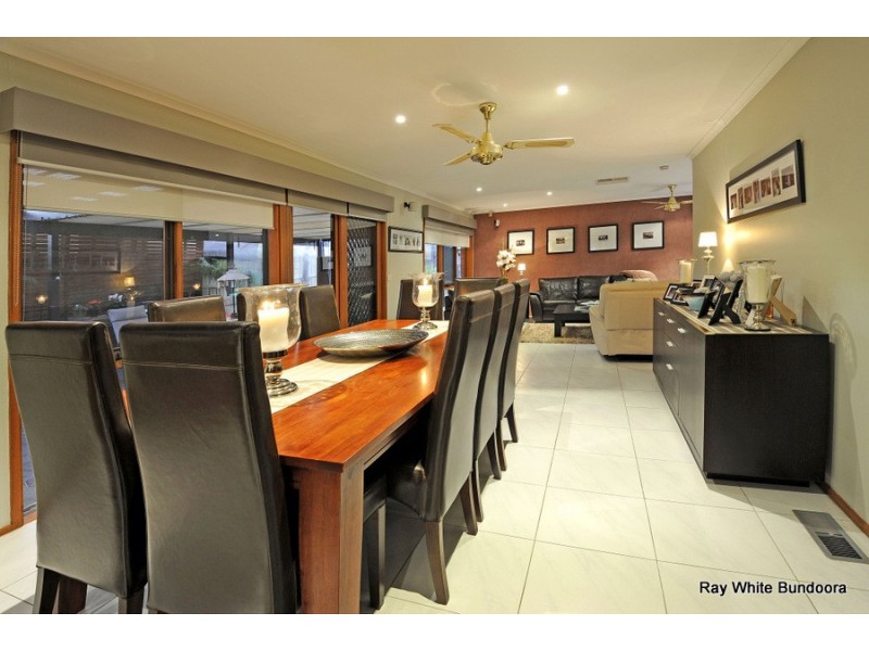 1 Watermill Court, Mill Park VIC 3082