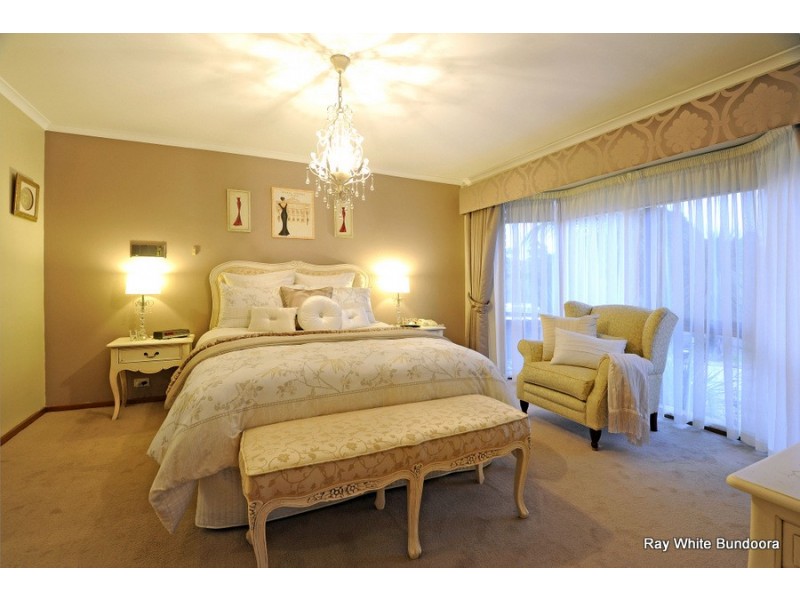 1 Watermill Court, Mill Park VIC 3082