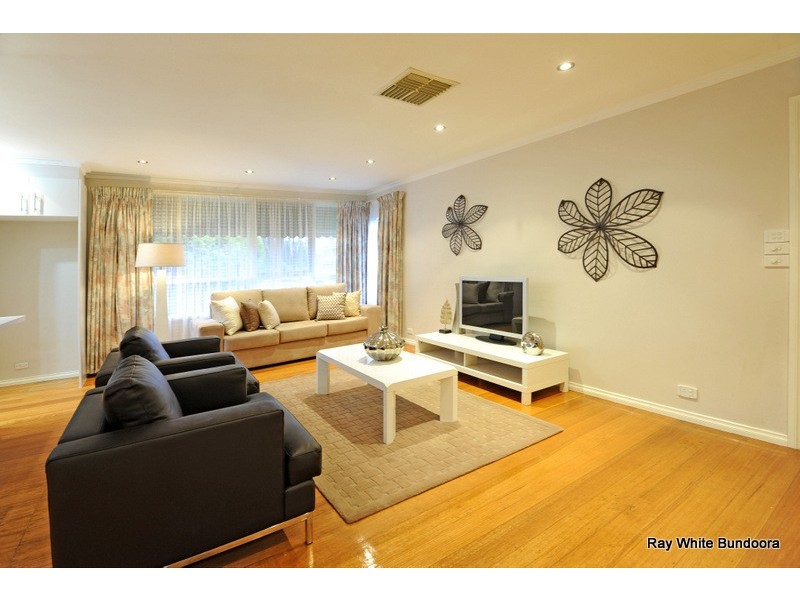 24 Flannery Avenue, Bundoora VIC 3083