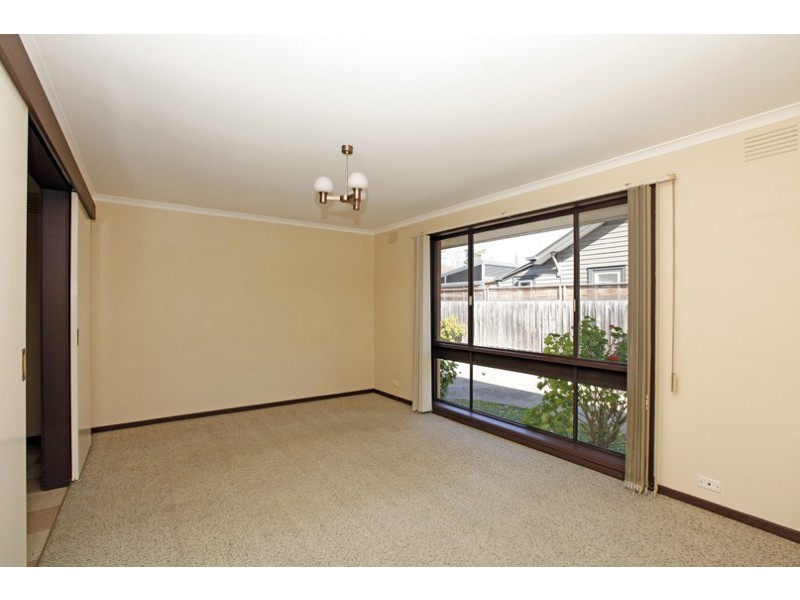 1/28 Sharpe Street, Reservoir VIC 3073