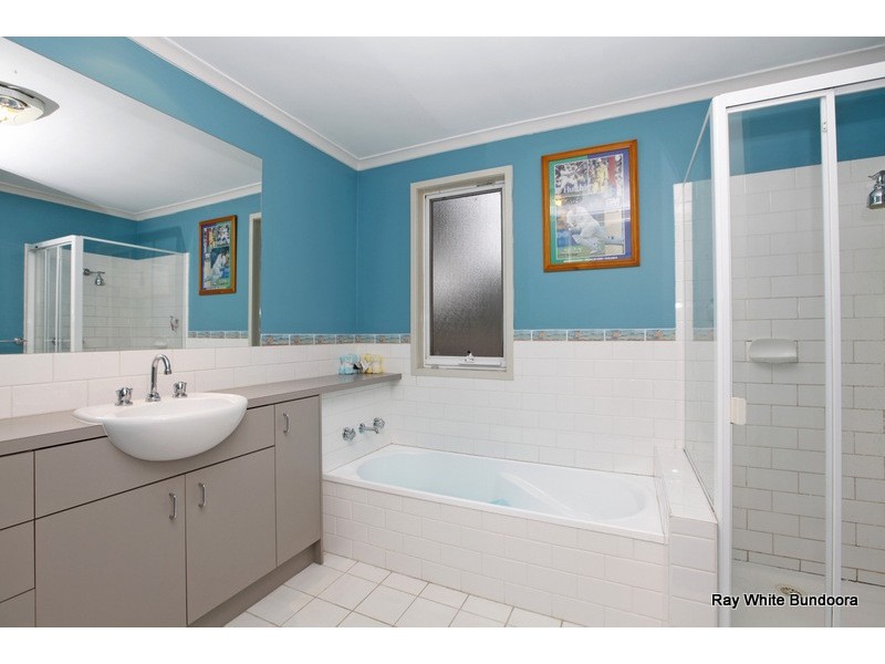 9/70 Grange Boulevard, Bundoora VIC 3083