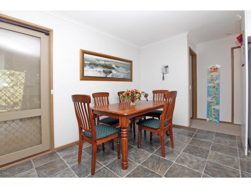 7 Flemington Drive, Mill Park VIC 3082