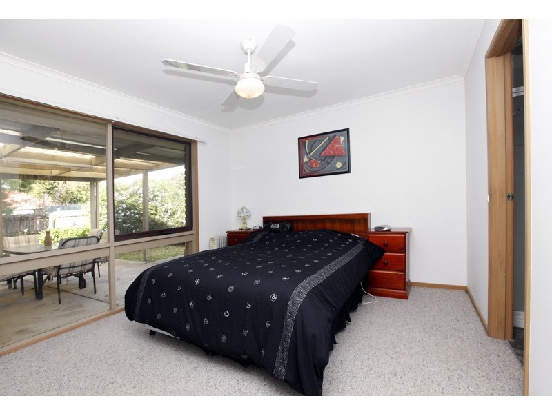 7 Flemington Drive, Mill Park VIC 3082