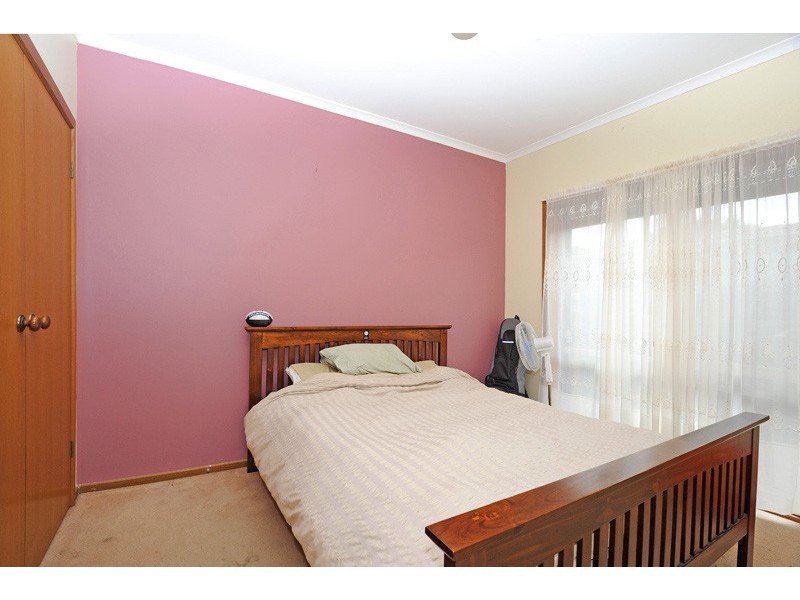 100 Centenary Drive, Mill Park VIC 3082