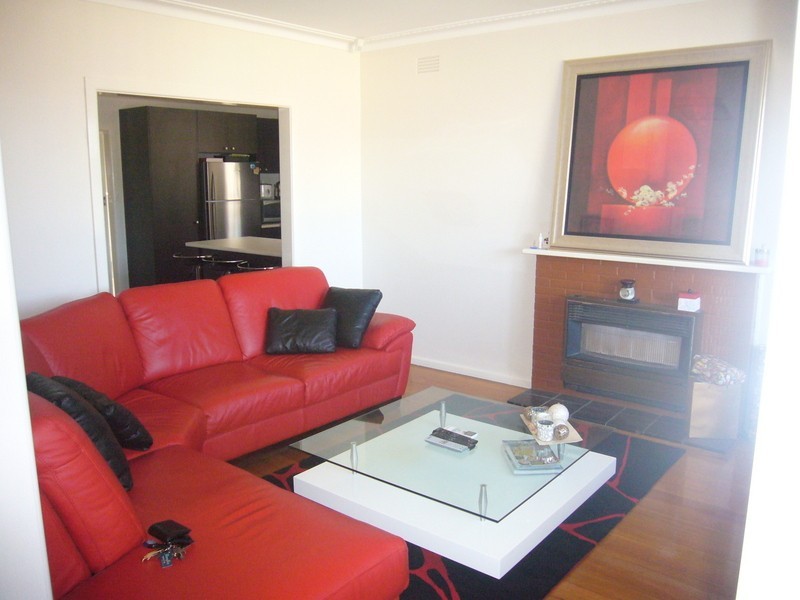 1/10 Wilgah Street, Thomastown VIC 3074